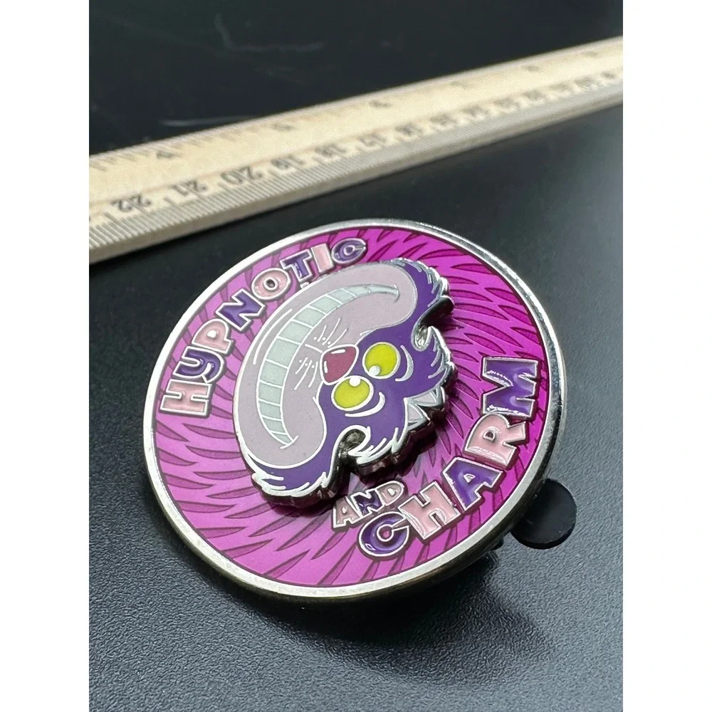 NWOT Alice in Wonderland Disney Store Pin Booster Set 2020 Spinner Cheshire Cat